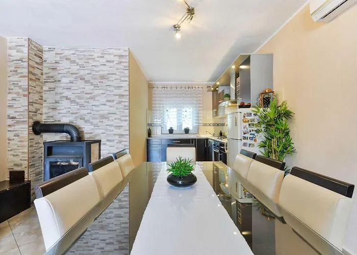Vikendica House Meri, 5+2, *