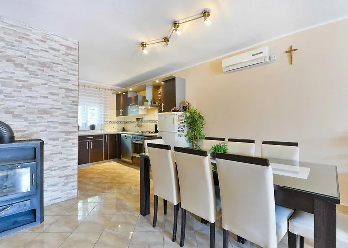 Vikendica House Meri, 5+2, *