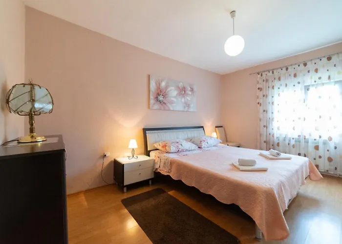 Vikendica House Meri, 5+2, Benkovac