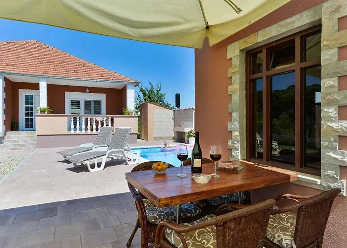 בית נופש House Meri, 5+2, *